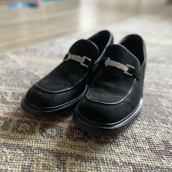 Gucci | Shoes | Black Chunky Gucci Loafers Excellent 